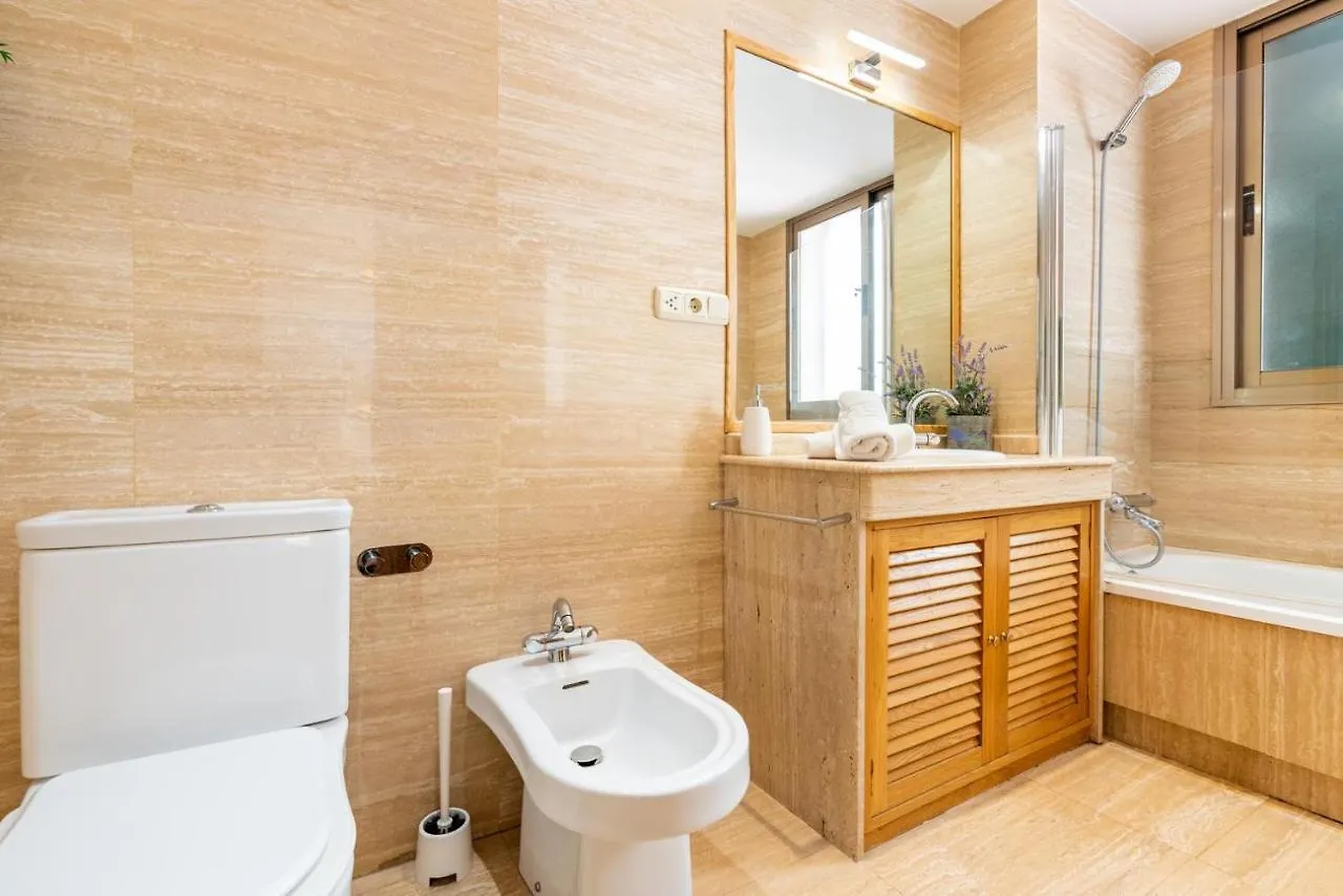 Apartamento Gran Terraza Con Vistas A Calle Larios Málaga